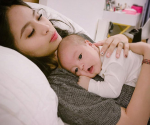 Nhìn đáng yêu thế này thì ai chẳng muốn có một nhóc tỳ như ca nương Kiều Anh