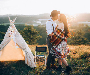 Chuyện tình “chưa gặp mặt đã thương nhớ” của cặp đôi Nghệ An