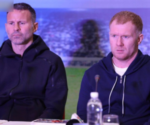 Paul Scholes đặc biệt ấn tượng với 2 cầu thủ của PVF