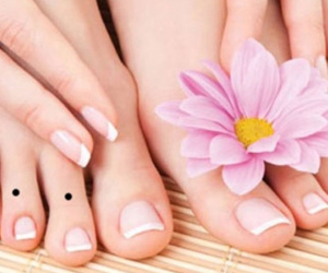 Phán giàu nghèo qua nốt ruồi ở chân - thoảng nhìn vài giây là biết