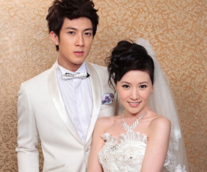 Tình yêu 22 năm bền bỉ của Ngô Tôn và bà xã 'mối tình đầu'