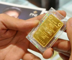 Giá vàng SJC đảo chiều “leo dốc”