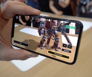 iPhone X chính hãng Việt Nam sẽ lỗi hẹn, nhà bán lẻ trả cọc cho khách hàng