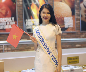 Thuỳ Dung tự tin 'bắn' tiếng Anh ở sân bay trước khi đi thi Hoa hậu Quốc tế