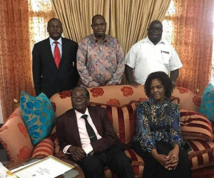 Cựu đệ nhất phu nhân Zimbabwe tái xuất sau tin đồn bị giam tại nhà tù quân sự