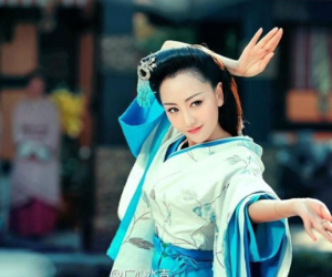 Bí mật 30 năm giấu kín: 'Mai Siêu Phong' Dương Dung từng bị lạm dụng tình dục năm 4 tuổi