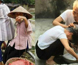 Cụ ông đạp xe cũ, chở lẵng hoa lặng lẽ đi theo sau cụ bà