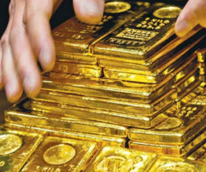 Giá vàng hôm nay 26/10: Hé lộ điều đáng sợ, vàng xuyên đáy