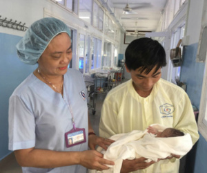 Thai phụ bị ung thư hôn mê vẫn sinh con thành công