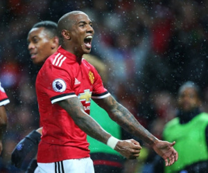Man Utd thắng tối thiểu nhờ bàn phản lưới nhà