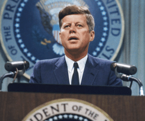 Vụ ám sát Tổng thống Kennedy: Âm mưu của một nghị sĩ?