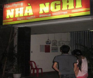 "Ăn trái cấm" cùng bạn gái nhí, hàng loạt 9X nhận cái kết "đắng"