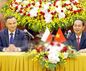 Chủ tịch nước hội đàm tổng thống Ba Lan