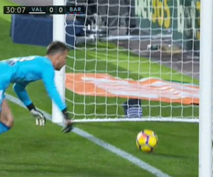 Nhà cái công nhận bàn của Messi, trả tiền cho người đặt cược