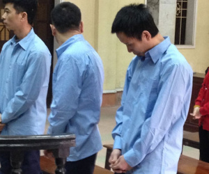 'Ông trùm' buôn sừng tê giác bất ngờ thay đổi lời khai