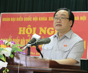 Phần lớn cán bộ tham nhũng 'có ăn, có học', vì sao biến chất?