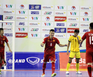 Futsal VN thắng đậm Brunei 18-0