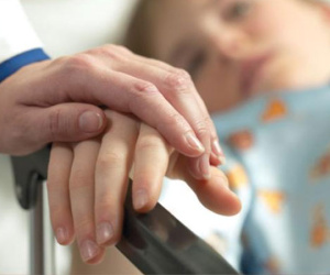 Phó giám đốc Bệnh viện Ung bướu chỉ rõ nguyên nhân ngày càng nhiều người trẻ mắc ung thư