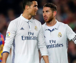 Ronaldo tiến cử 3 ngôi sao với chủ tịch Perez