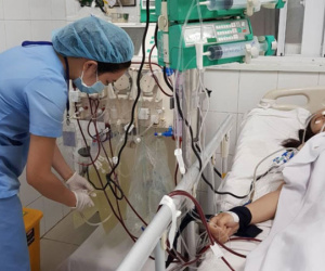TP.HCM: Vừa nhìn mặt con mới sinh, sản phụ bất ngờ tím tái, ngưng tim ngưng thở cận kề cửa tử