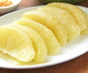Bưởi rất tốt nhưng những người này tuyệt đối không nên ăn