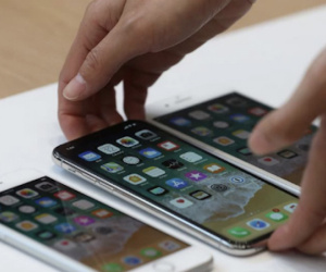 Giá iPhone 8 giảm mạnh vì iPhone X
