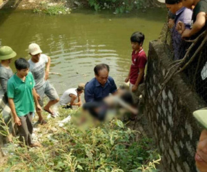 Hà Nam: Không ước lượng được khoảng cách an toàn để đứng chờ khi đoàn tàu sắp lao tới, 2 mẹ con tử vong thương tâm
