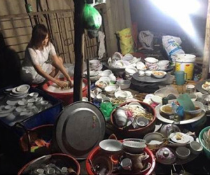 Sự thật ế ẩm đằng sau tấm ảnh cô gái rửa cả núi bát trong lần đầu ra mắt nhà bạn trai