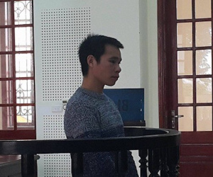 Bò nhà bị chém đứt đuôi, lén đánh chết hàng xóm trả thù