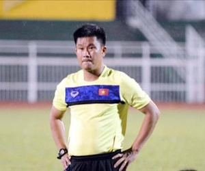HLV HAGL dứt tình bầu Đức để lên cầm quân ở V-League
