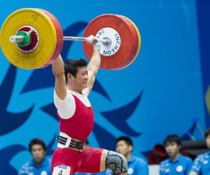 Thạch Kim Tuấn giành ba HC vàng thế giới