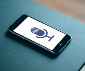 Facebook và iPhone thông đồng lấy trộm thông tin từ người dùng