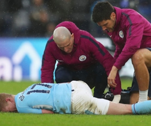 Man City tổn hại nặng nề sau trận hoà Crystal Palace