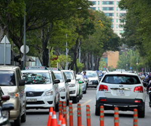 TP.HCM chuẩn bị phương án thu phí ô tô vào trung tâm