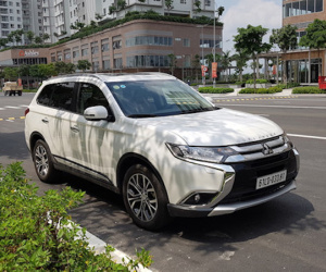 Mitsubishi Outlander lắp ráp trong nước lộ giá từ 808 triệu đồng