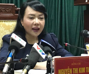 Bộ trưởng Bộ Y tế: Giá thuốc giảm mạnh nhờ đấu thầu tập trung