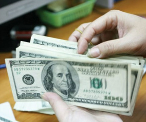 Đồng euro lên đỉnh 3 năm, đồng USD lại trượt dốc