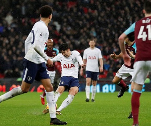Kane tịt ngòi, Tottenham suýt bị West Ham cho phơi áo
