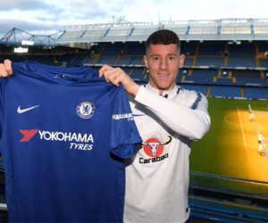 Chelsea mua được người kế tục Frank Lampard với giá rẻ