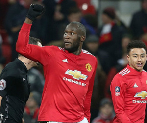 Lingard và Lukaku lập công, Man Utd vào vòng bốn Cup FA