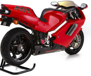 10 điều đặc biệt của huyền thoại Honda NR750