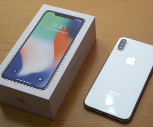Giá iPhone X xách tay tại VN đã thấp hơn Singapore, Australia