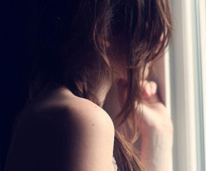 Đàn bà còn yêu, không ai cản nổi, đàn bà cạn tình, chẳng ai ngờ hết