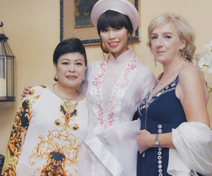Siêu mẫu Hà Anh: 'Mẹ chồng rất mừng khi nghe tin tôi mang bầu'
