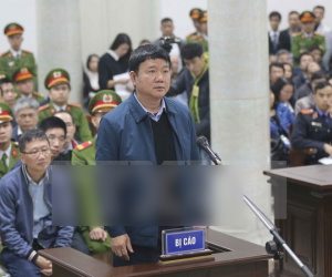 Bị cáo Đinh La Thăng khen bị cáo Phùng Đình Thực thế nào?