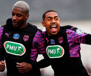 Arsenal lao vào tranh cướp Malcom với MU