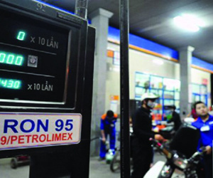 Bộ Công Thương giải thích lý do thả nổi giá xăng RON95