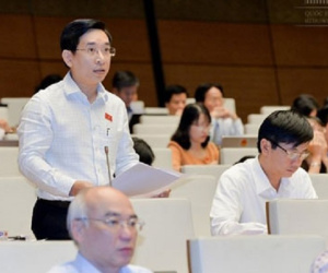 Đã có bao nhiêu cán bộ 'từ quan'?