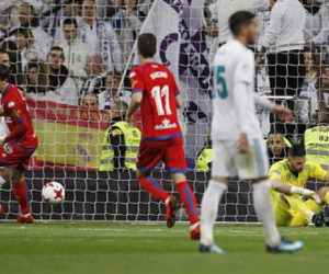 Đội hạng hai cầm chân Real tại sân Bernabeu