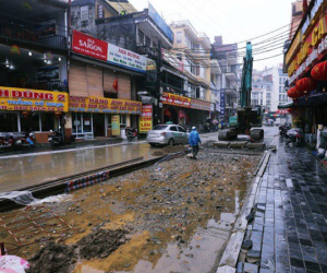 Những con đường xuống cấp trầm trọng giữa 'thiên đường du lịch' Sa Pa